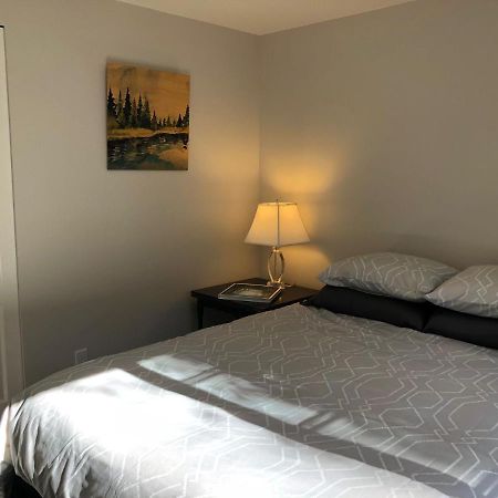 2 Bedroom House By Leavetown Vacations Port Alberni Exteriér fotografie