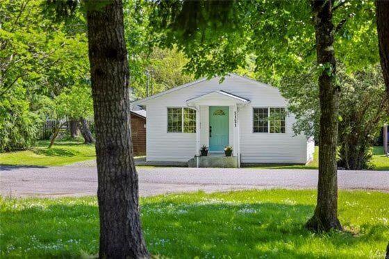 2 Bedroom House By Leavetown Vacations Port Alberni Exteriér fotografie