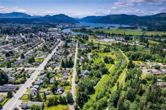 2 Bedroom House By Leavetown Vacations Port Alberni Exteriér fotografie